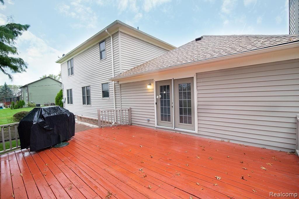 32909 West Road New Boston, MI 48164 - Photo 39 of 40 39.jpg