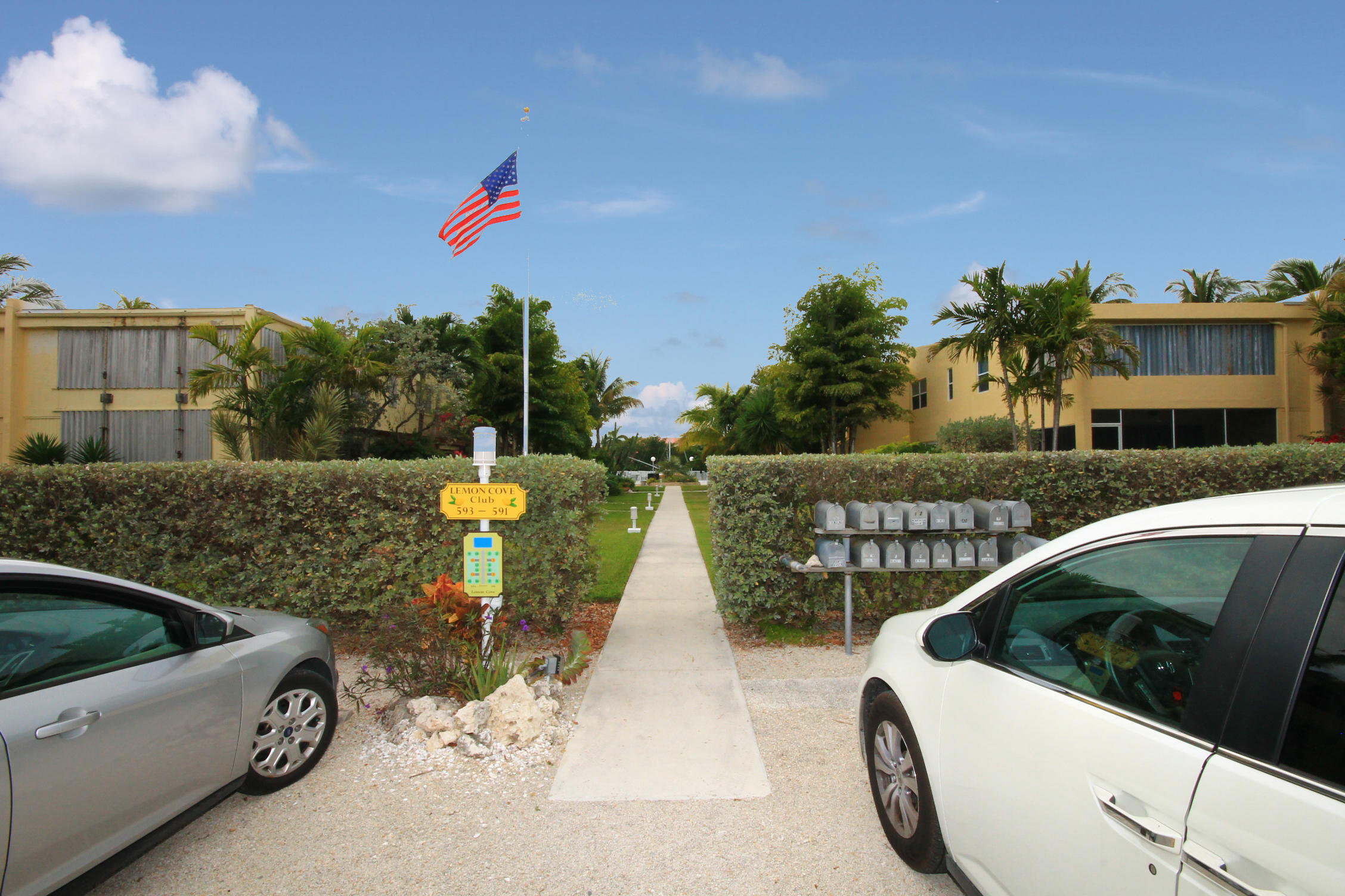 593 Sombrero Beach Road, Unit 12 Marathon, FL 33050 - Photo 22 of 22 23-Condo Entrance