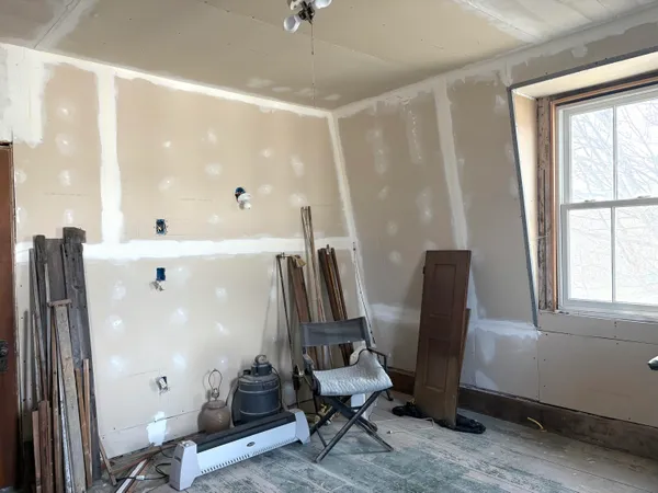 $149,000 | 72 Washington Street, Eastport, ME 04631