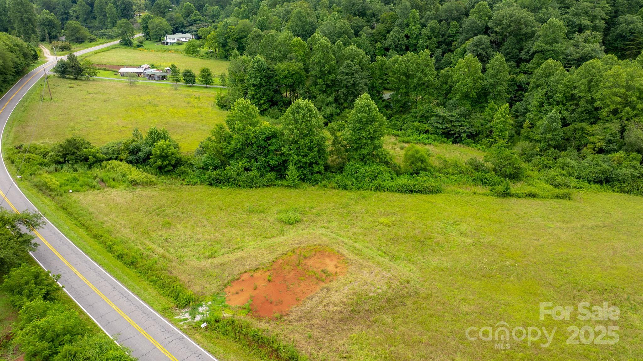 8331 Sugar Hill Road Marion, NC 28752 - Photo 32 of 36 a view of an ocean from a balcony