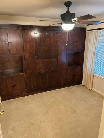 a view of a storage & utility room with washer and dryer