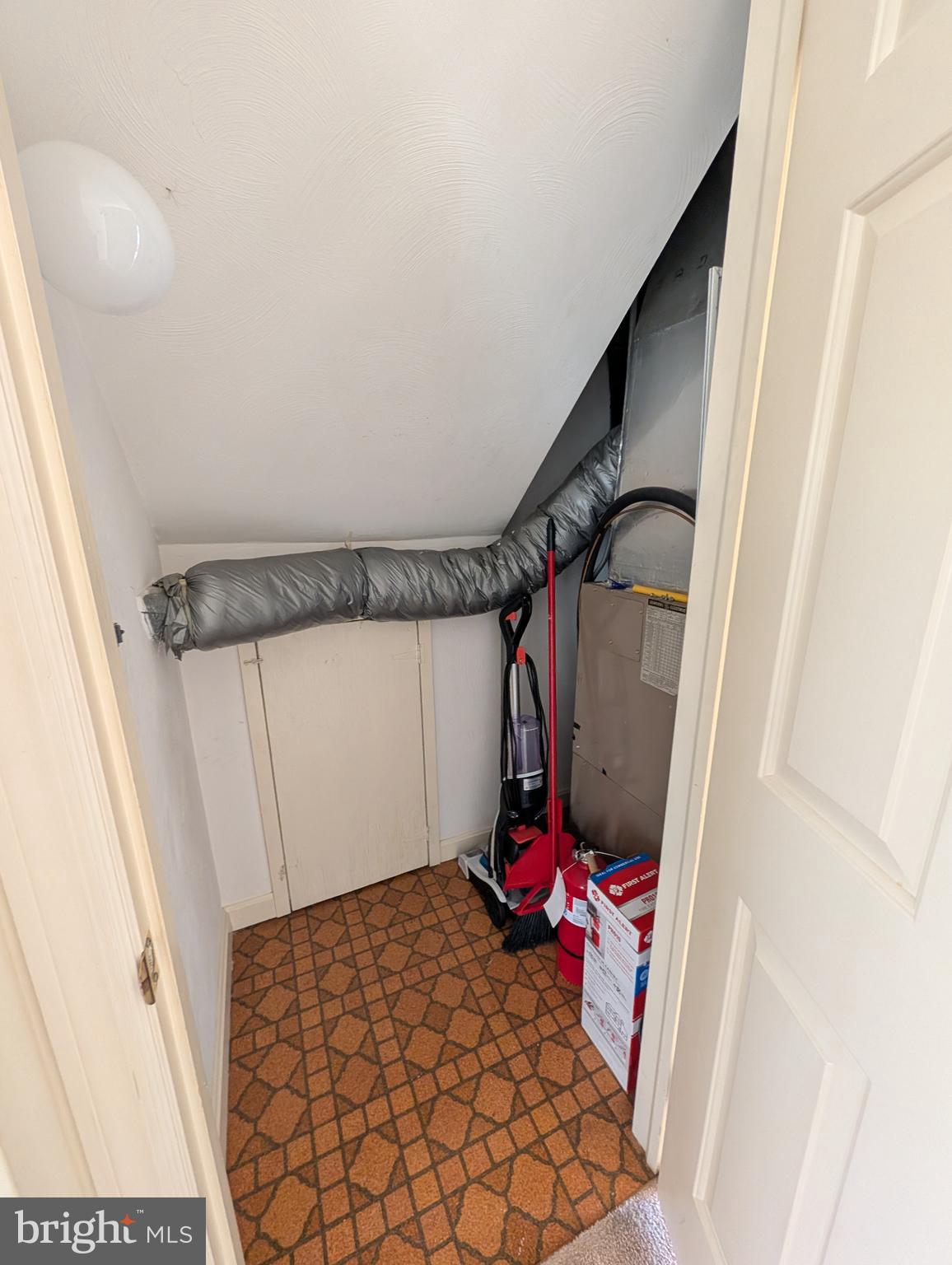 105 Ridge Avenue Gettysburg, PA 17325 - Photo 11 of 19 Storage closet