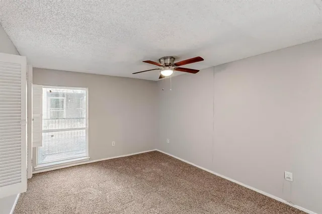 $995 | 9696 Walnut Street, Unit 1402, Dallas, TX 75243