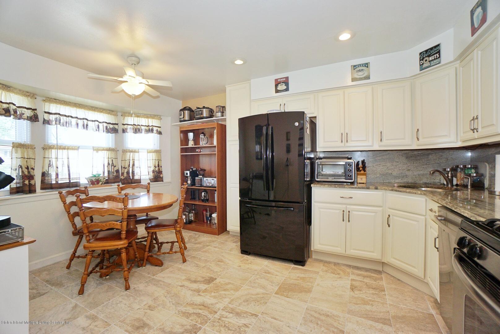 9 Signs Road, Unit F Staten Island, NY 10314 - Photo 5 of 46 Photo Sep 05, 12 12 44 PM