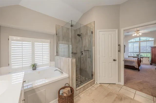 $385,000 | 2305 Bridgeton Lane, Bedford, TX 76021