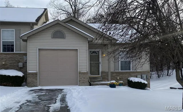 $179,900 | 2300 Willows Court, Washington, MO 63090