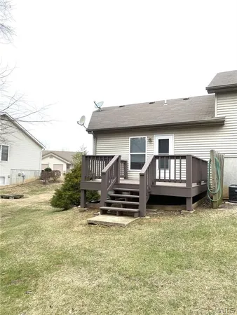 $179,900 | 2300 Willows Court, Washington, MO 63090