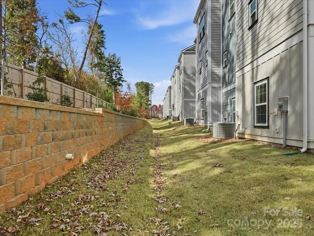 $334,000 | 3132 Butler Hl Drive, Matthews, NC 28105