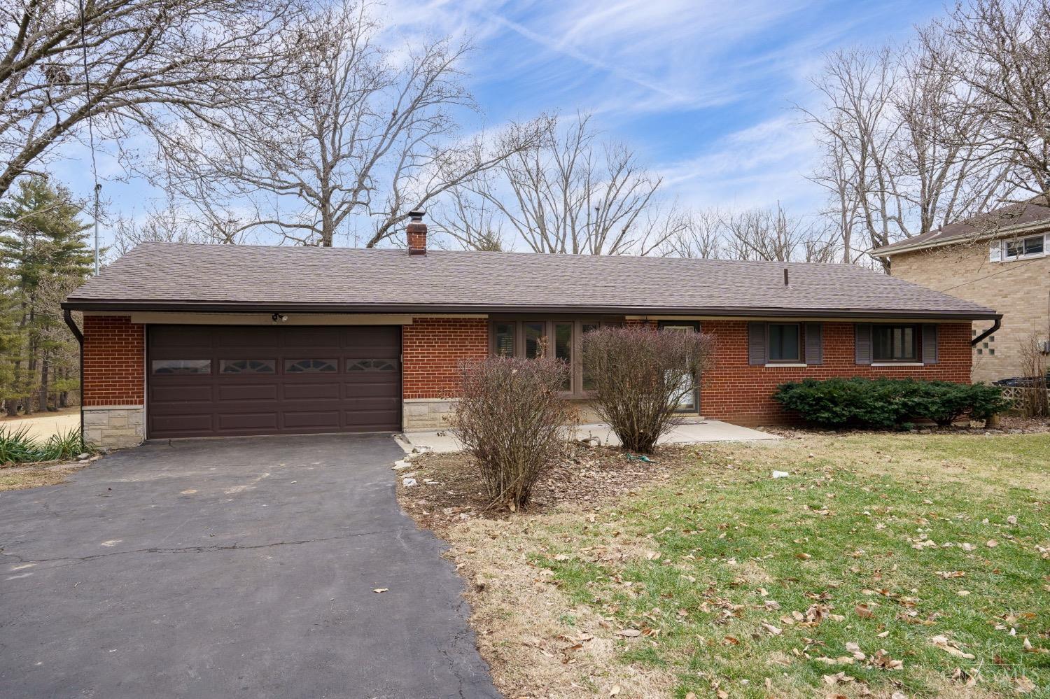 1635 Miles Road Cincinnati, OH 45231 - Photo 1 of 36