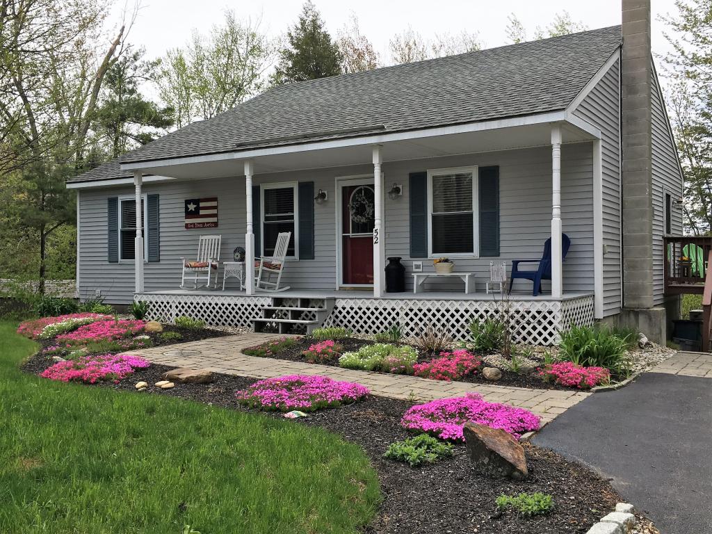52 Nutter Circle Barnstead, NH 03225 - Photo 1 of 33