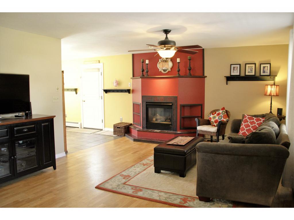52 Nutter Circle Barnstead, NH 03225 - Photo 6 of 33