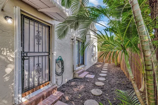 $3,650 | 415 Southwest 7th Avenue, Unit 415, Fort Lauderdale, FL 33312