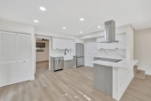 $3,650 | 415 Southwest 7th Avenue, Unit 415, Fort Lauderdale, FL 33312