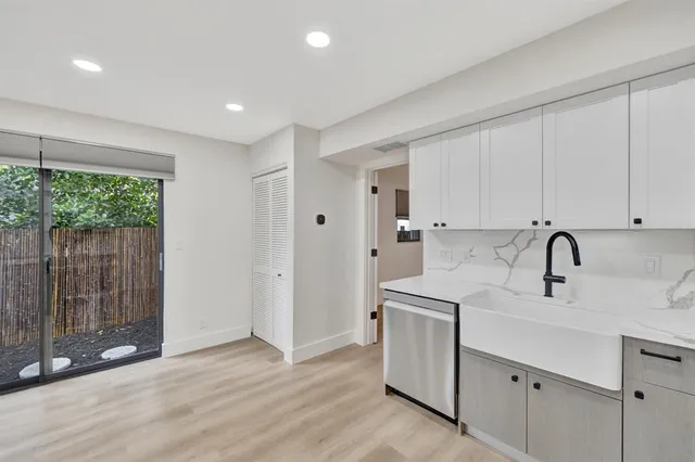 $3,650 | 415 Southwest 7th Avenue, Unit 415, Fort Lauderdale, FL 33312