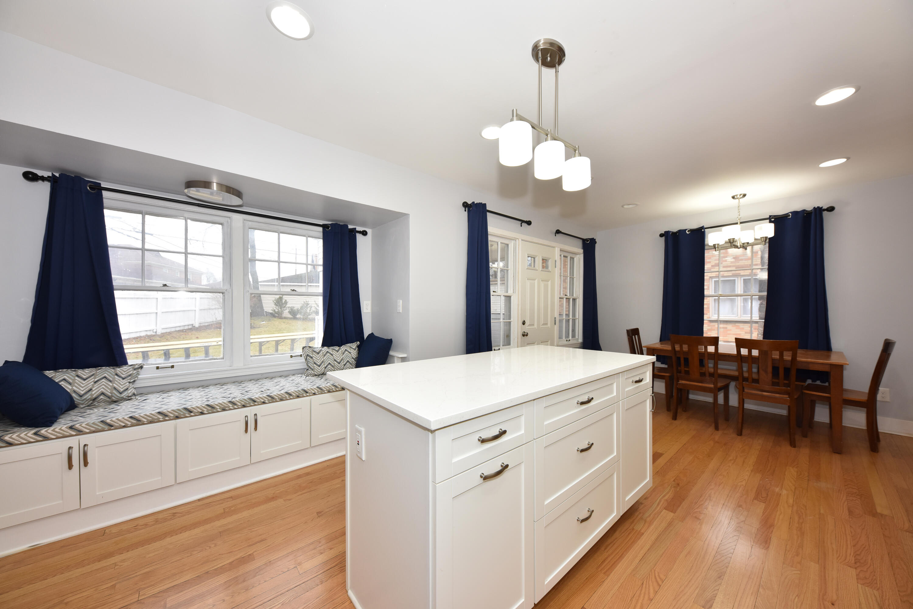 3012 North 70th Street Milwaukee, WI 53210 - Photo 15 of 37 Kitchen