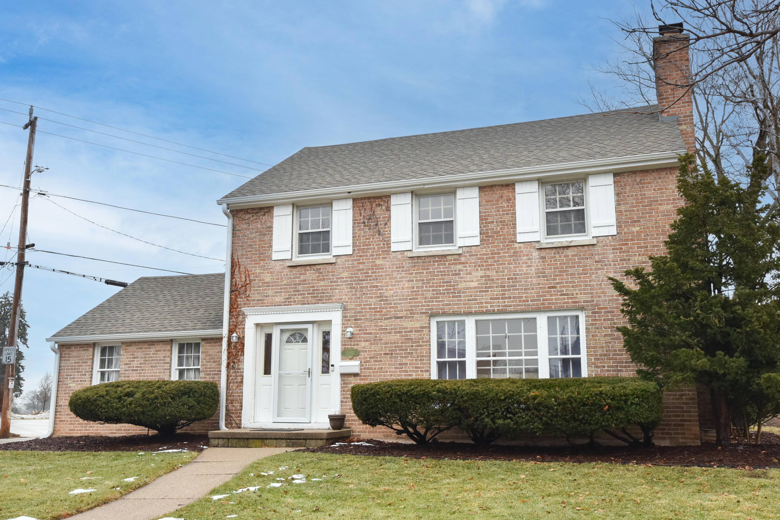 3012 North 70th Street Milwaukee, WI 53210 - Photo 36 of 37 Front Exterior View