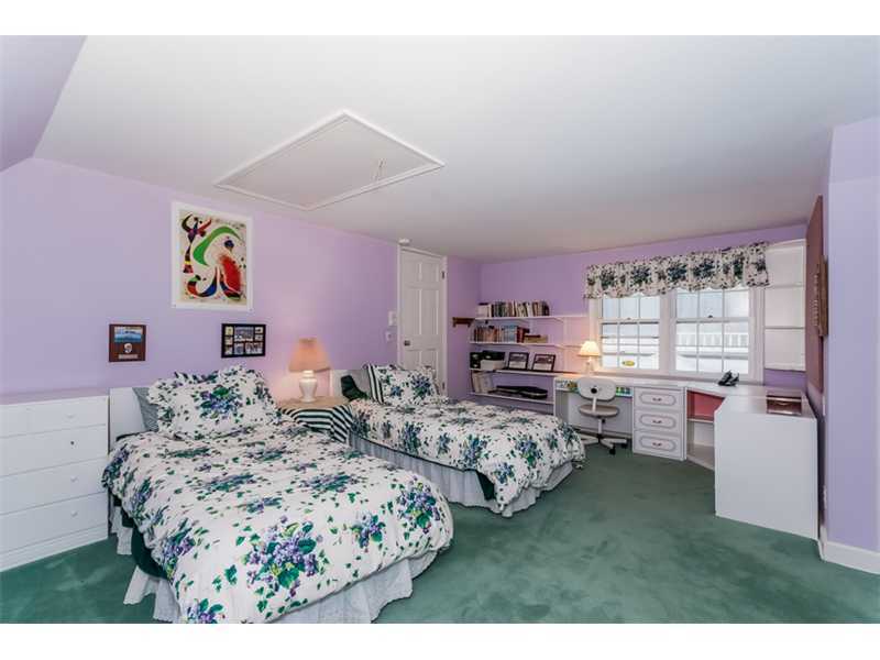 22 Maplewood Drive Darien, CT 06820 - Photo 15 of 25 a bedroom with bed and window