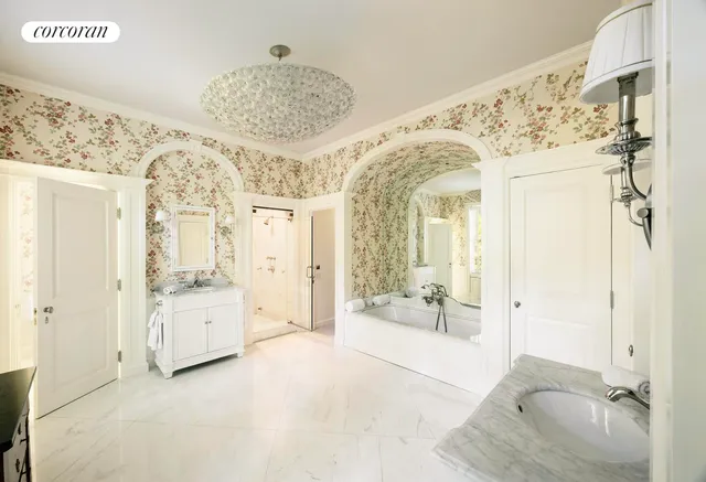 $26,000,000 | 160 East 81st Street | Upper East Side