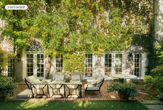 $26,000,000 | 160 East 81st Street | Upper East Side