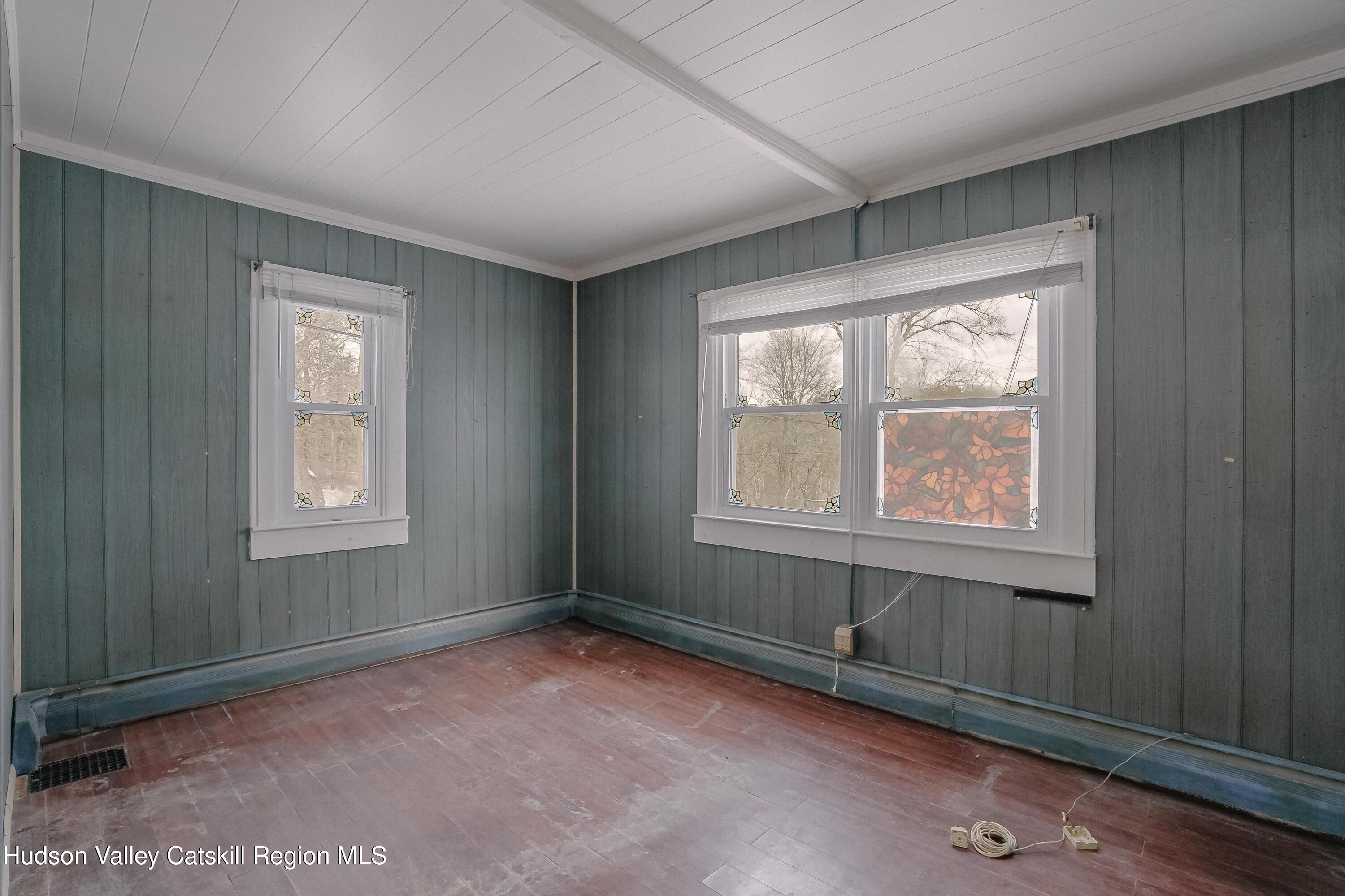 89 Cottekill Road Cottekill, NY 12419 - Photo 18 of 29 an empty room with windows