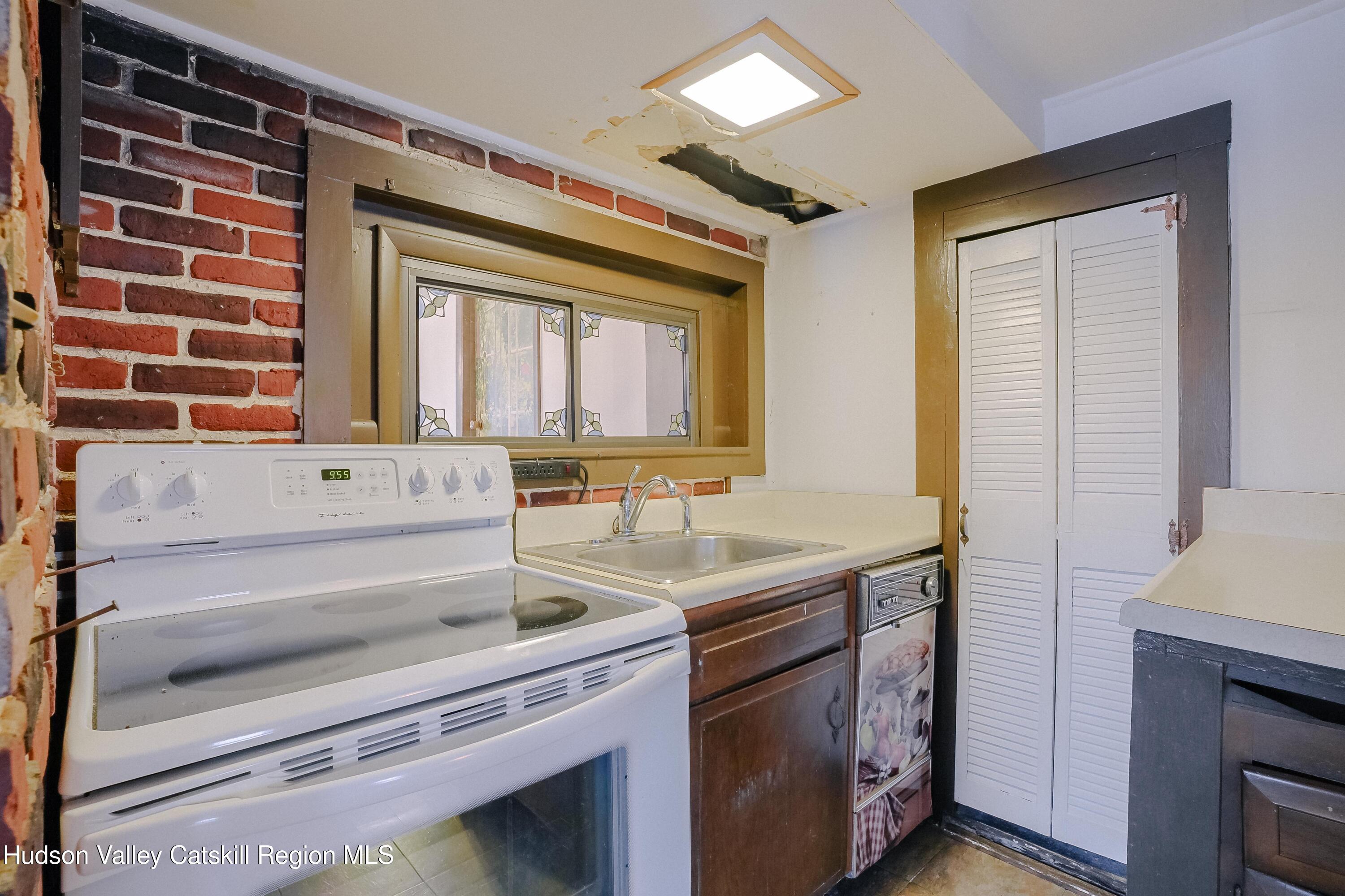 89 Cottekill Road Cottekill, NY 12419 - Photo 7 of 29 a bathroom with a sink and a mirror