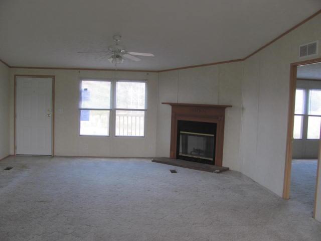 172 Yukon Road Taft, TN 38488 - Photo 5 of 7