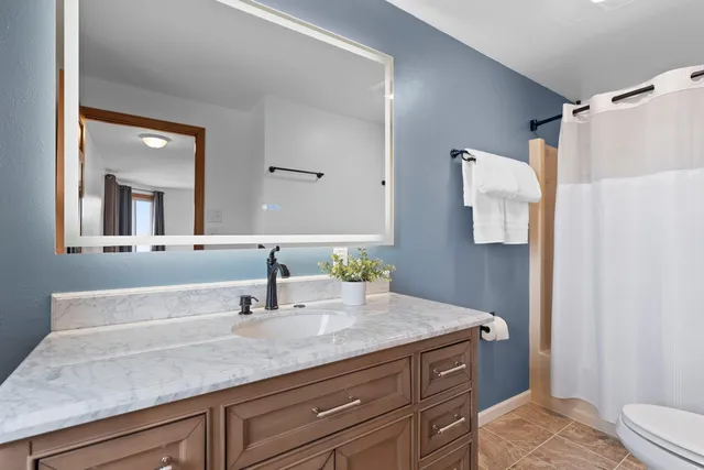 $264,900 | 3500 Highland Dr Green, Green Bay, WI 54311