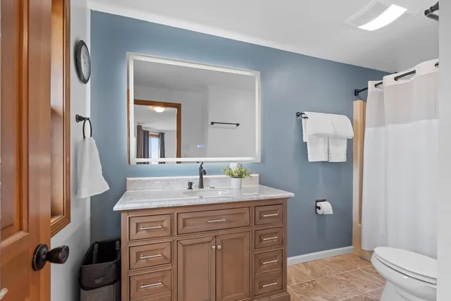 $264,900 | 3500 Highland Dr Green, Green Bay, WI 54311