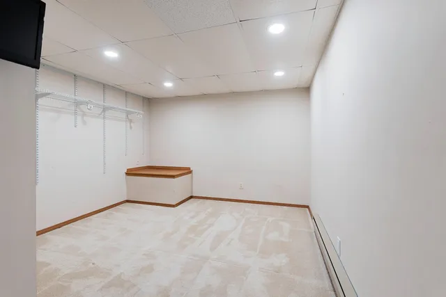 $264,900 | 3500 Highland Dr Green, Green Bay, WI 54311