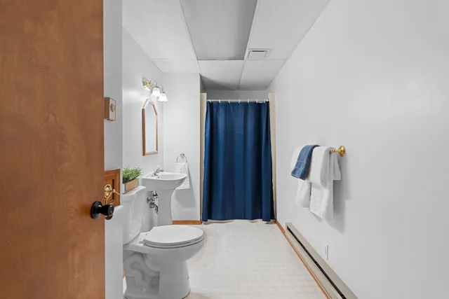 $264,900 | 3500 Highland Dr Green, Green Bay, WI 54311