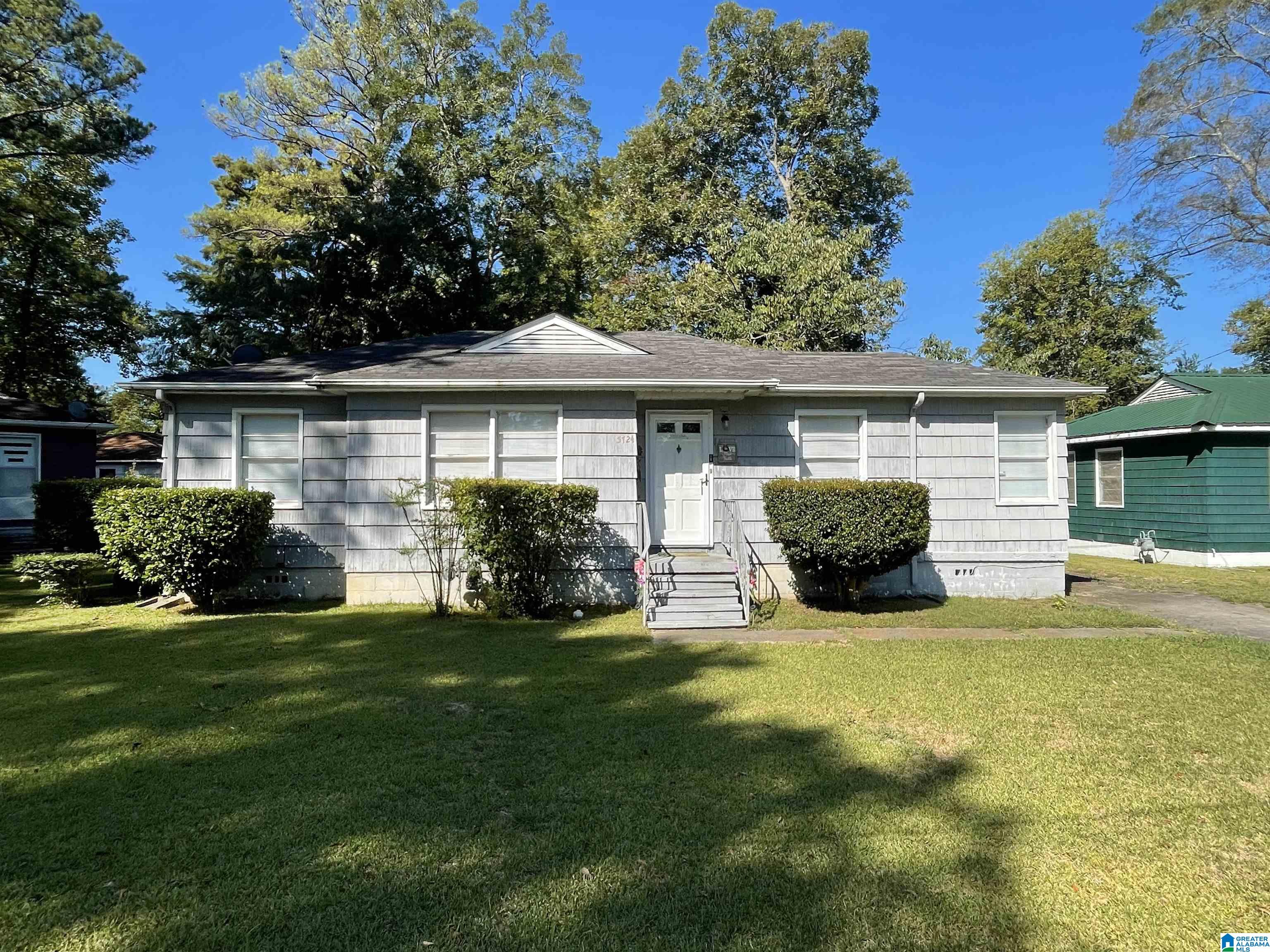 5724 Court P Birmingham, AL 35228 - Photo 1 of 14