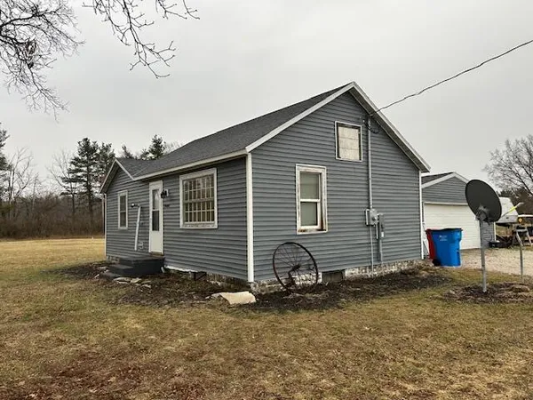 $70,000 | 2022 West 1800 South, Hanna, IN 46340