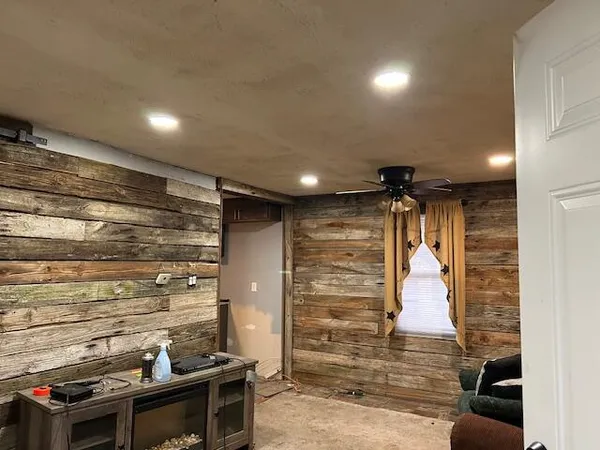 $70,000 | 2022 West 1800 South, Hanna, IN 46340