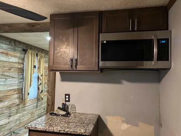 $70,000 | 2022 West 1800 South, Hanna, IN 46340