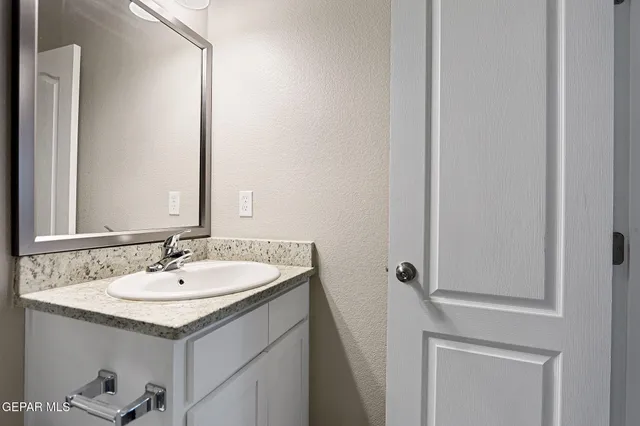 $255,000 | 429 Plateau Drive, Socorro, TX 79927