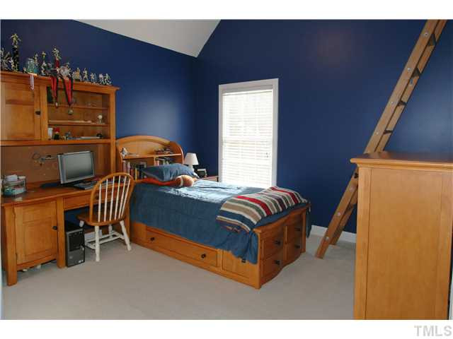 10508 Simtree Court Raleigh, NC 27615 - Photo 14 of 22 Photo 14