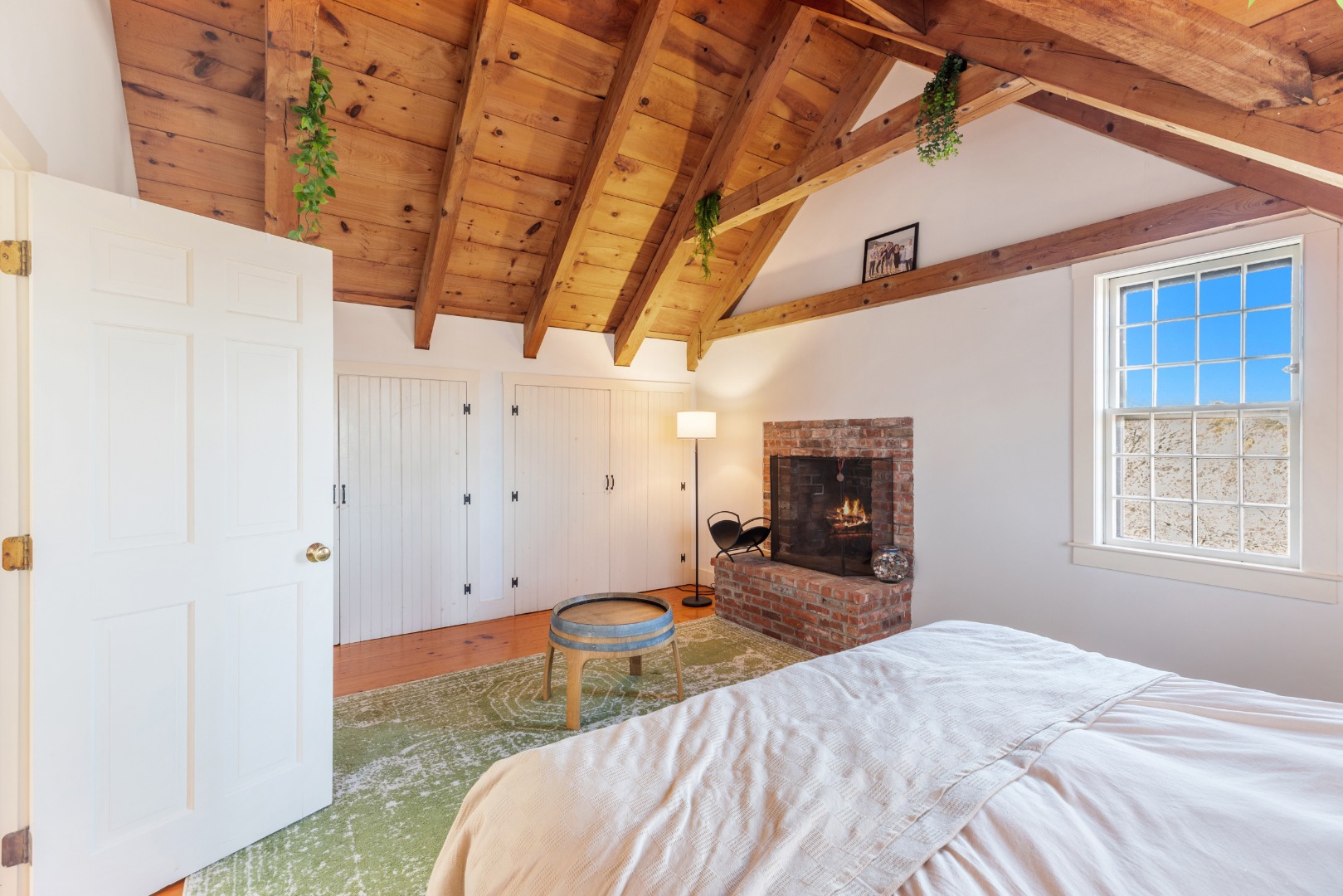 45 Millbrook Road Nantucket, MA 02554 - Photo 14 of 36