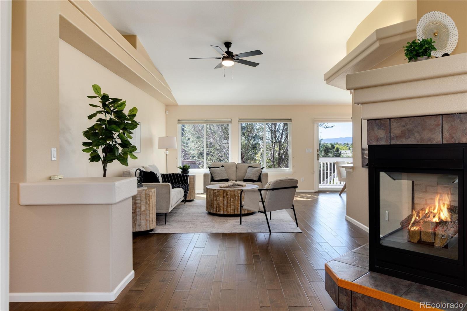 2292 West Bitterroot Place Highlands Ranch, CO 80129 - Photo 17 of 44