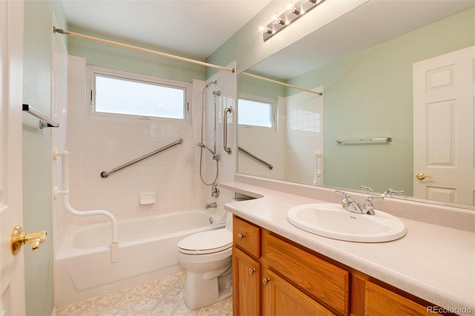 2292 West Bitterroot Place Highlands Ranch, CO 80129 - Photo 25 of 44