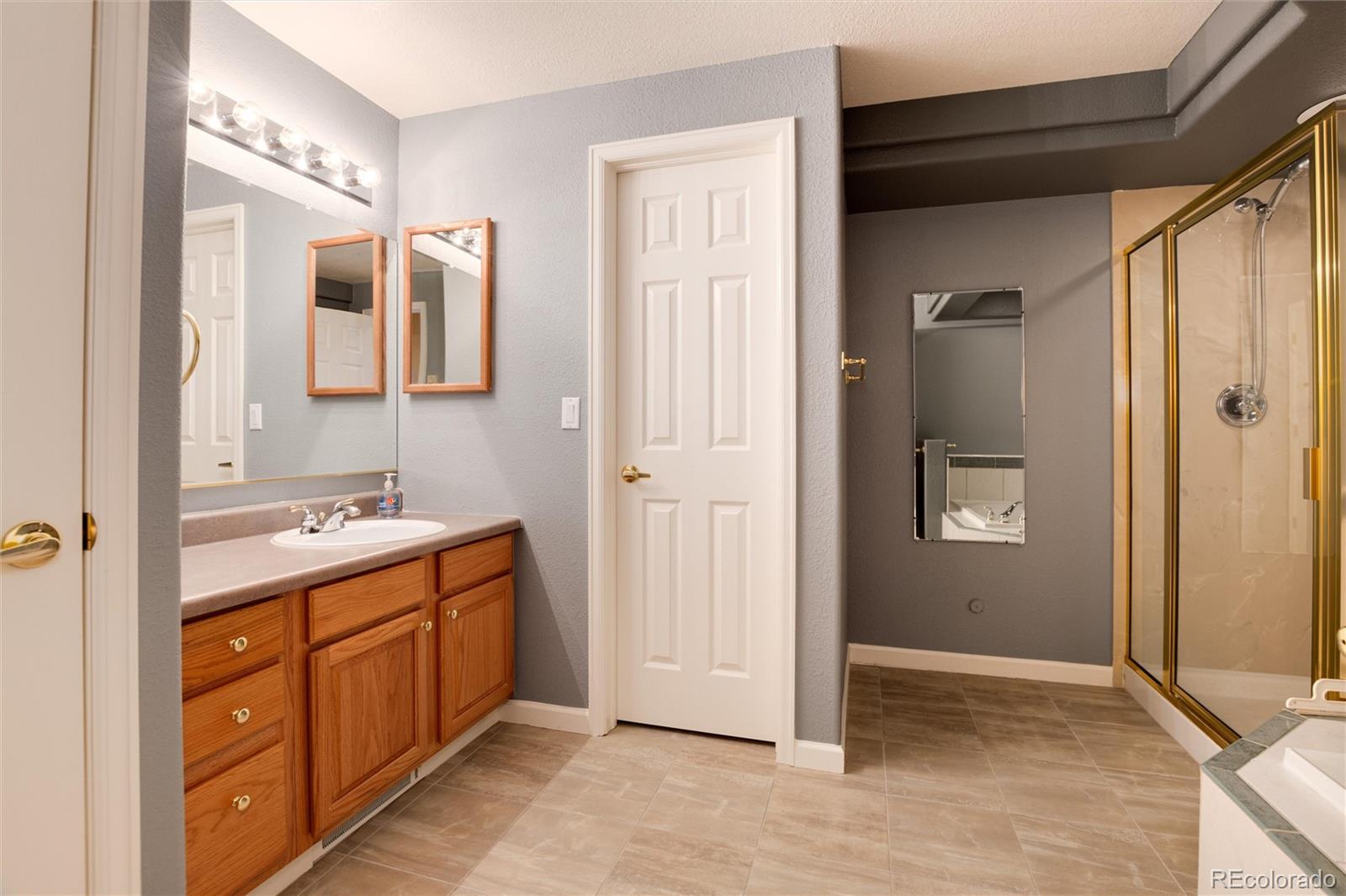 2292 West Bitterroot Place Highlands Ranch, CO 80129 - Photo 33 of 44