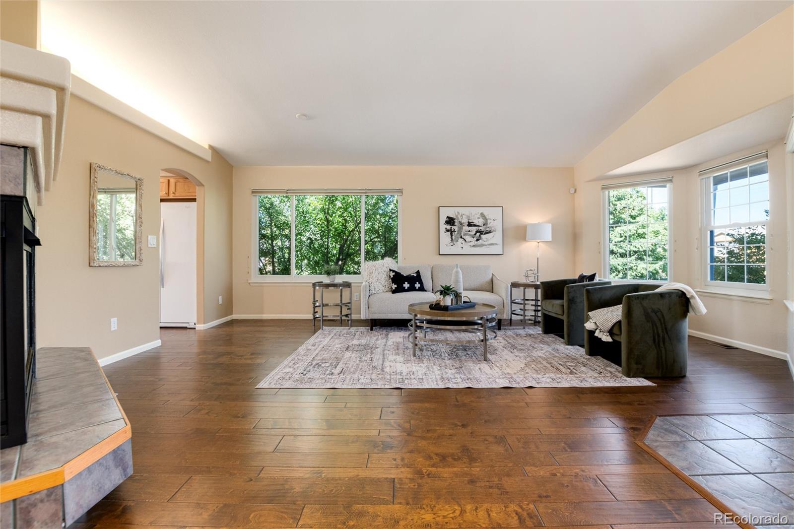 2292 West Bitterroot Place Highlands Ranch, CO 80129 - Photo 4 of 44