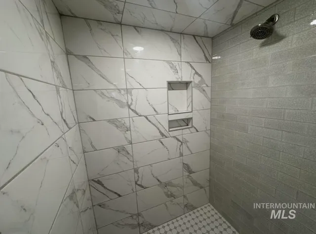 $399,900 | 1503 10th Avenue, Lewiston, ID 83501