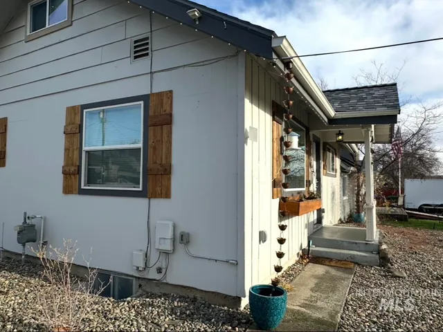$399,900 | 1503 10th Avenue, Lewiston, ID 83501