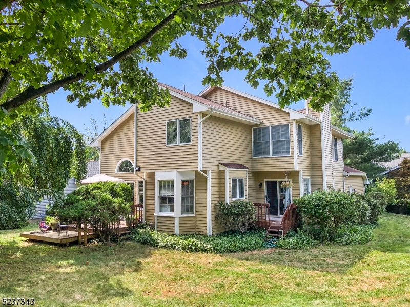 111 Autumn Ridge Road Bedminster, NJ 07921 - Photo 14 of 20