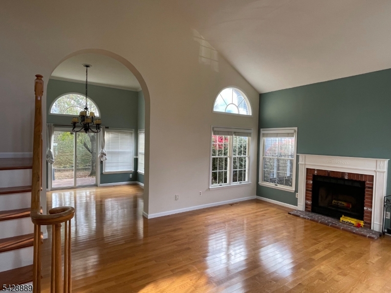 111 Autumn Ridge Road Bedminster, NJ 07921 - Photo 7 of 20