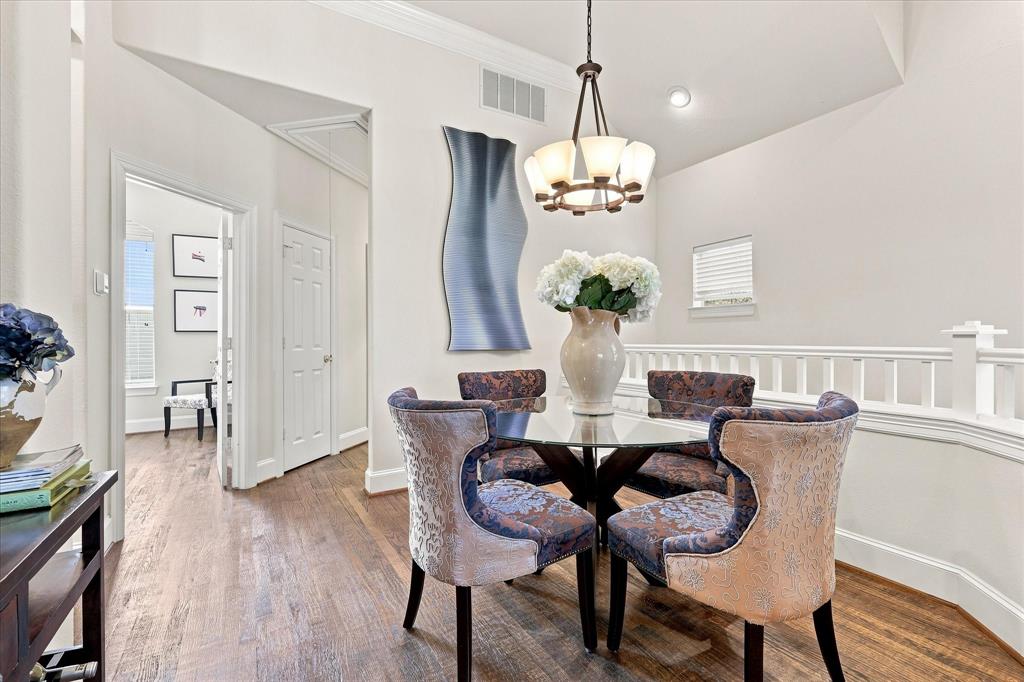 4131 Eastman Way Addison, TX 75001 - Photo 13 of 37 Gallery Image 13