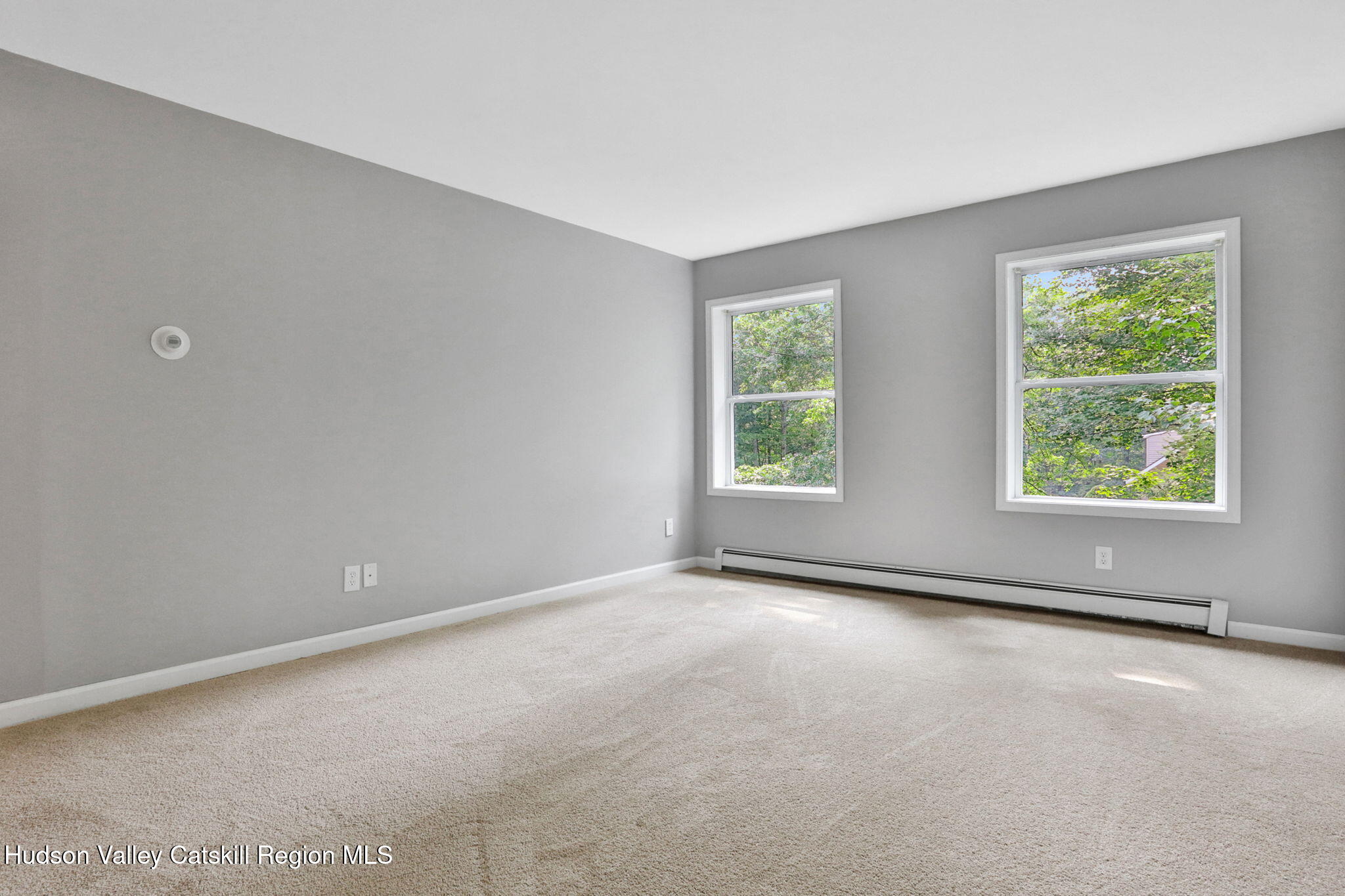 10 Lairds Court Purling, NY 12470 - Photo 14 of 25 an empty room with windows