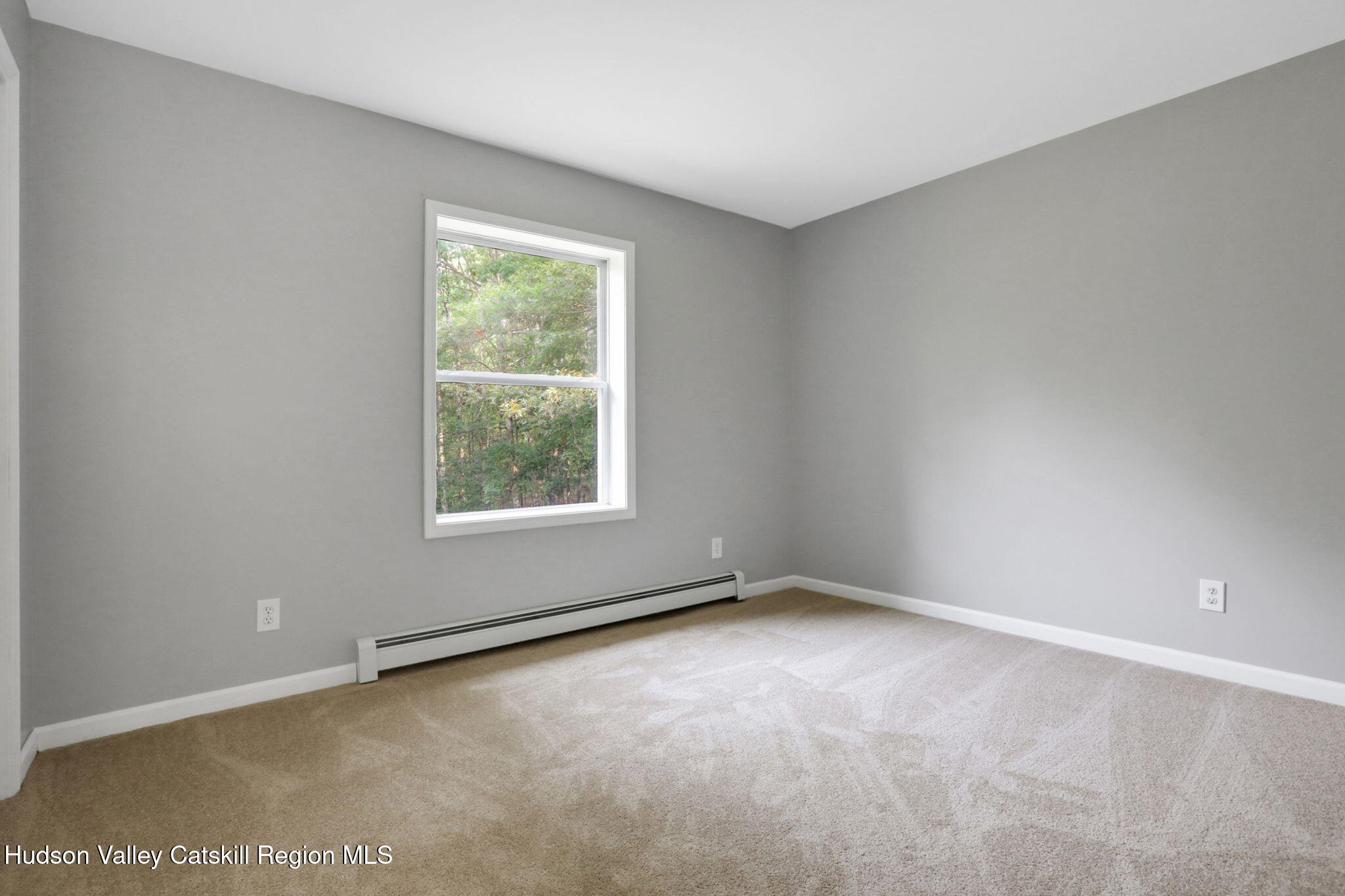 10 Lairds Court Purling, NY 12470 - Photo 19 of 25 an empty room with a window