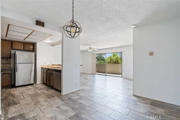 $570,000 | 13624 La Jolla Circle, Unit F, La Mirada, CA 90638