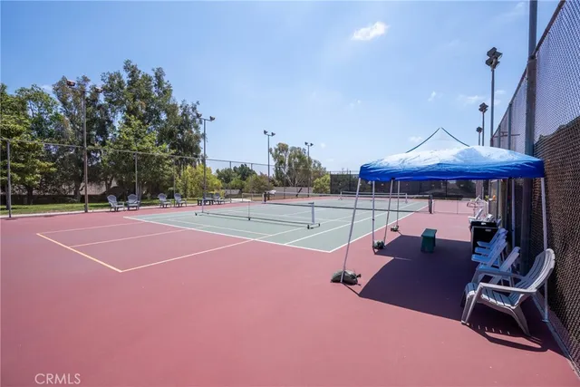 a view of a tennis court